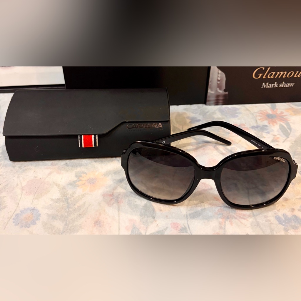 Euc! Carrera Women's Black Oversized Sunglasses